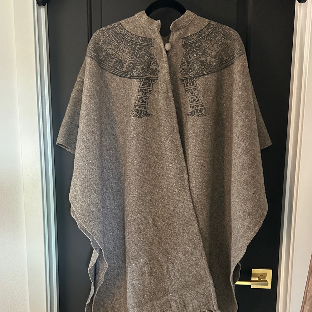 Elegant Gray Embroidered Cape with Fringe